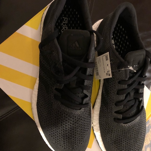 New In The Box Adidas PureBOOST - Picture 2 of 8